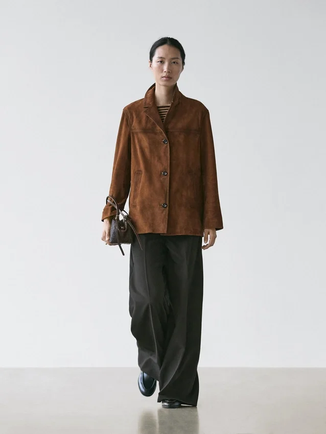 Blazer aus Wildleder mit Taschen Blazer aus Wildleder mit Taschen