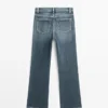 Boot-Cut-Jeans mit hoher Taille