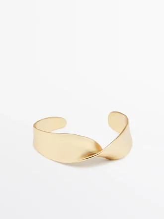 Breites, strukturiertes Armband