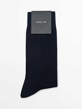 Einfarbige Socken aus Baumwollmischgewebe