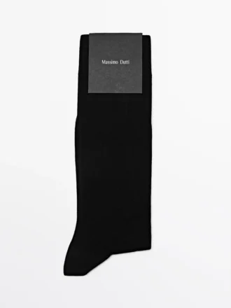 Einfarbige Socken aus Seidenmischgewebe