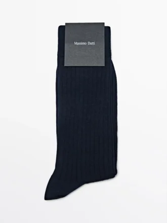 Gerippte Socken aus Baumwollmischung