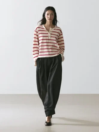 Gestreifter Henley-Pullover aus Baumwollstrick