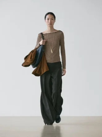 Gestreiftes Langarm-Baumwoll-T-Shirt