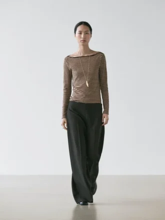 Gestreiftes Langarm-Baumwoll-T-Shirt