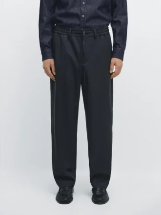 Hose aus strukturierter Wolle