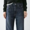 Jeans mit hoher Taille und weitem Bein
