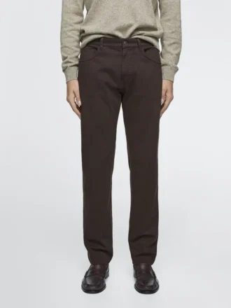 Jeans mit konischer Passform