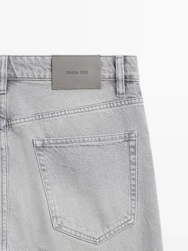 Jeans mit konischer Passform Jeans mit konischer Passform