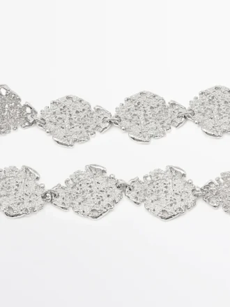 Lange Ohrringe aus Spitze