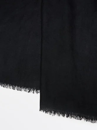 Leichter Schal aus 100 % Wolle