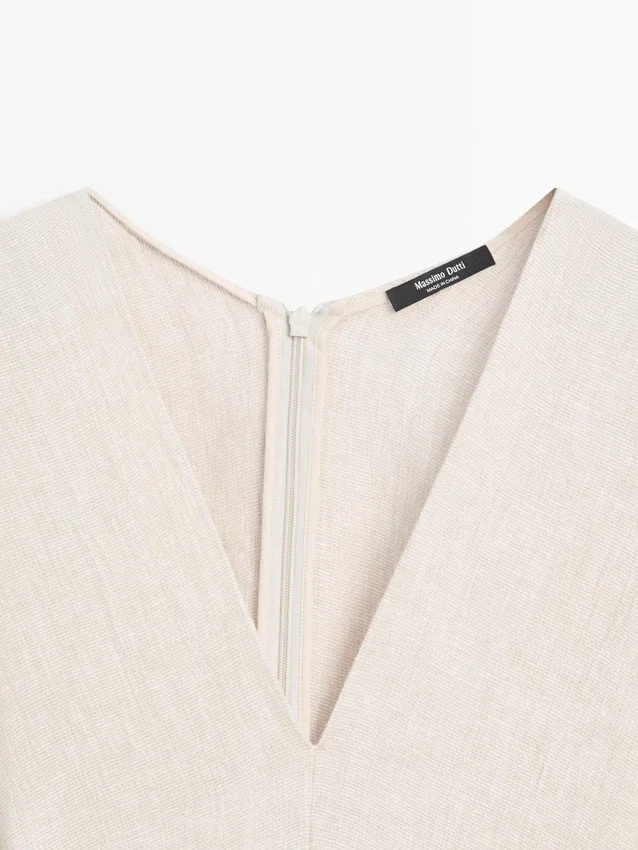 Leichtes, kurzärmeliges Midi-Kleid aus Leinen Leichtes, kurzärmeliges Midi-Kleid aus Leinen