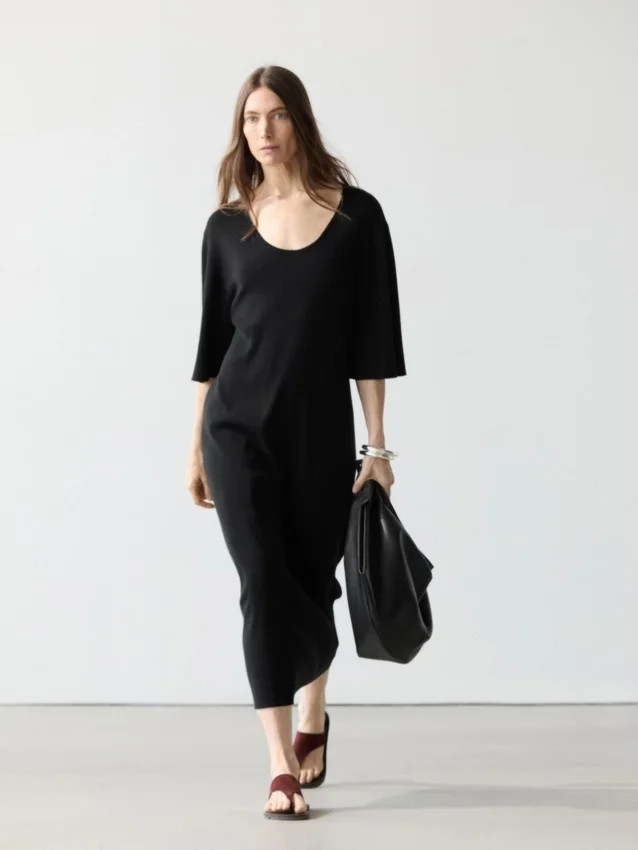 Midi-Kleid mit Ärmel-Detail Midi-Kleid mit Ärmel-Detail