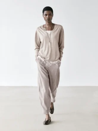 Oversize-Strickpullover mit V-Ausschnitt