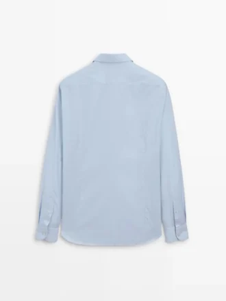 Slim-Fit-Hemd aus 100 % Baumwolle mit Mikrokaro