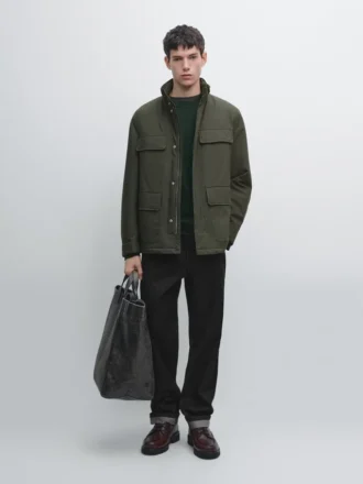 Wasserabweisende Daunenjacke mit Taschen