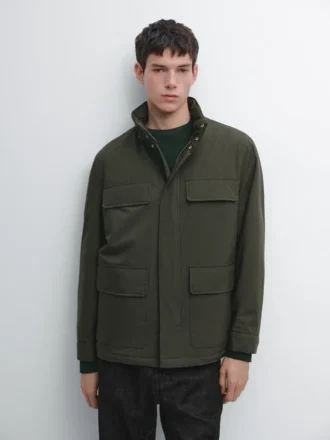 Wasserabweisende Daunenjacke mit Taschen